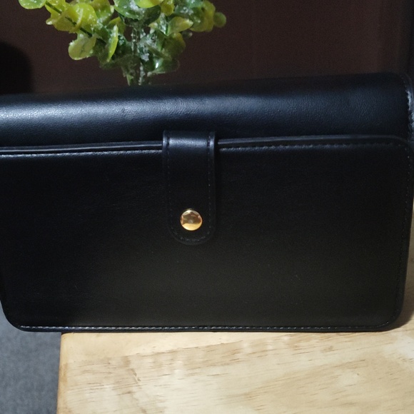 Wallet - Picture 3 of 8